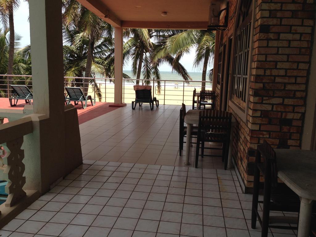 Oasis Beach Resort Негомбо Экстерьер фото
