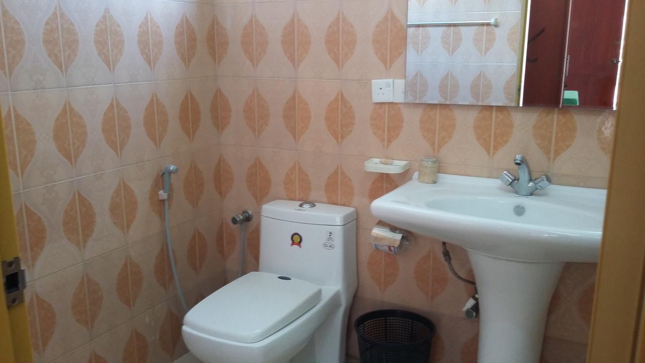 Oasis Beach Resort Негомбо Экстерьер фото